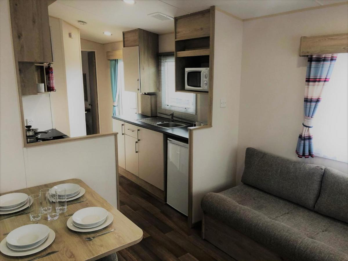 Ash Standard Holiday Home Чапел-Сент-Леонардс Екстер'єр фото