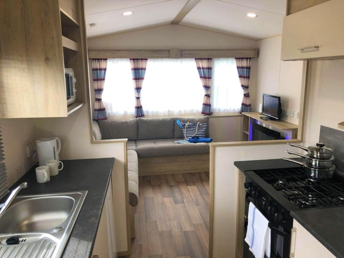 Ash Standard Holiday Home Чапел-Сент-Леонардс Екстер'єр фото